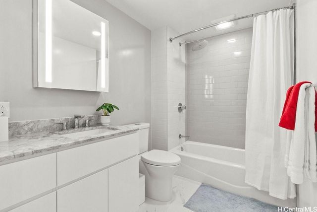 987 Queen Street 3602, Honolulu, HI 96814