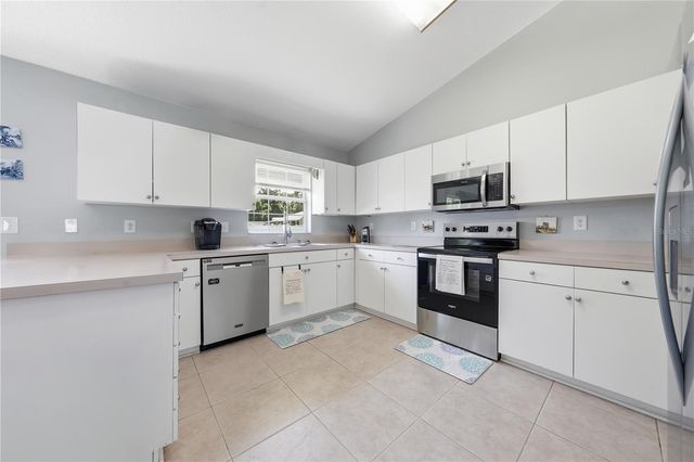 3835 NE 13TH AVENUE, Ocala, FL 34479