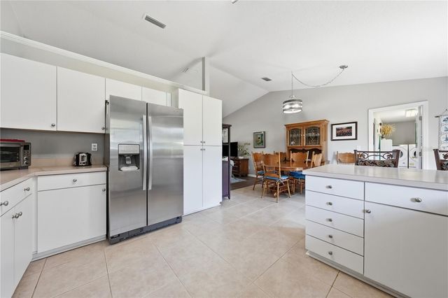 3835 NE 13TH AVENUE, Ocala, FL 34479
