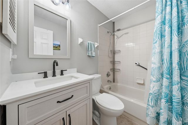 3835 NE 13TH AVENUE, Ocala, FL 34479