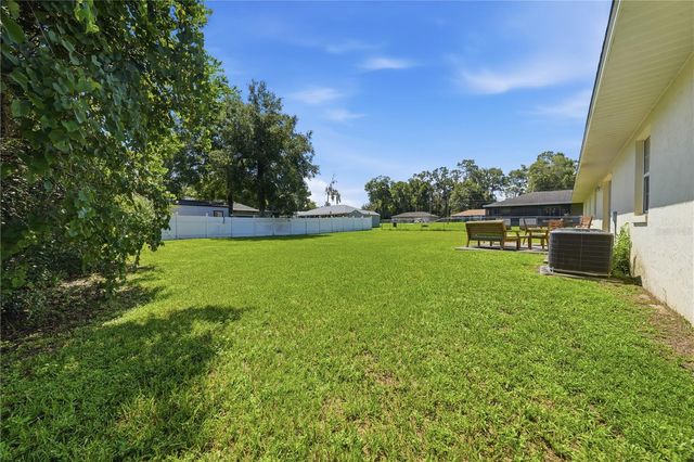 3835 NE 13TH AVENUE, Ocala, FL 34479