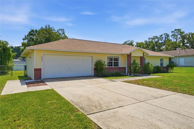 3835 NE 13TH AVENUE, Ocala, FL 34479