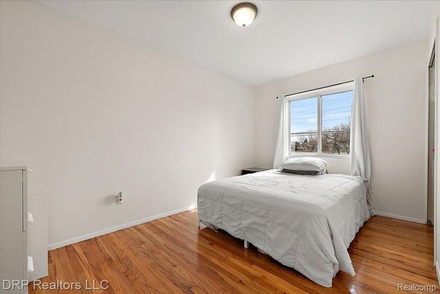 44012 Carrnation Drive, Sterling Heights, MI 48313