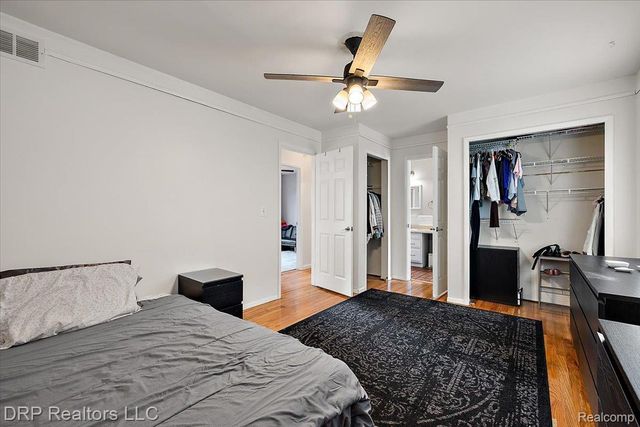 44012 Carrnation Drive, Sterling Heights, MI 48313