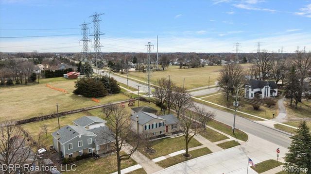 44012 Carrnation Drive, Sterling Heights, MI 48313