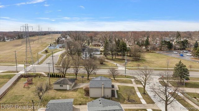 44012 Carrnation Drive, Sterling Heights, MI 48313