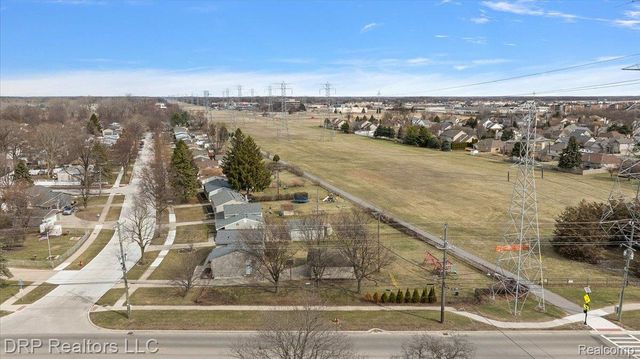 44012 Carrnation Drive, Sterling Heights, MI 48313