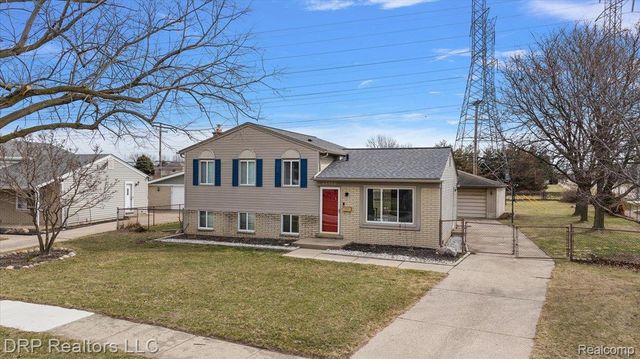 44012 Carrnation Drive, Sterling Heights, MI 48313