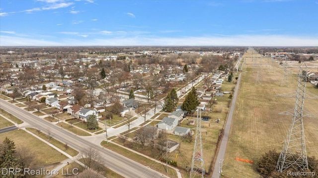 44012 Carrnation Drive, Sterling Heights, MI 48313