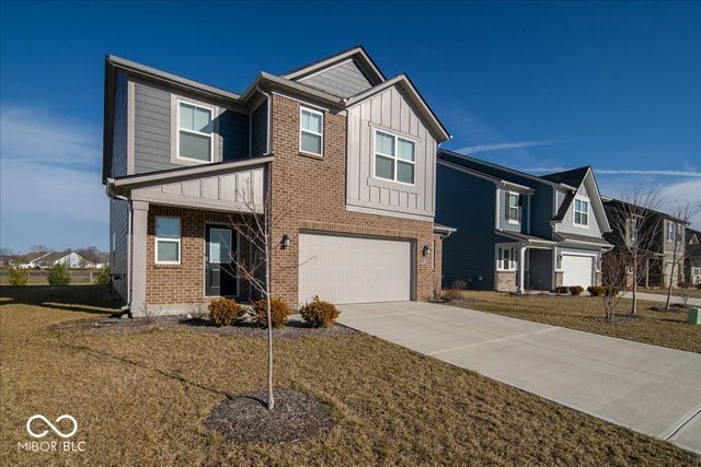 1240 Patens Drive, Greenwood, IN 46143