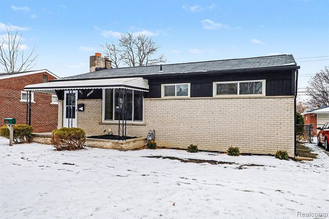 7882 Campbell Street, Taylor, MI 48180