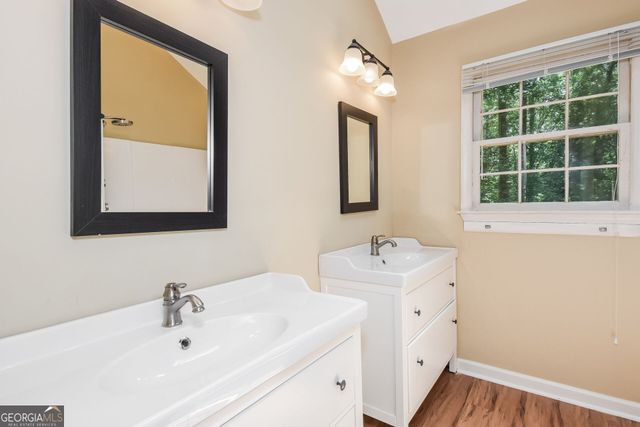 3801 Stonewall Drive NW, Kennesaw, GA 30152