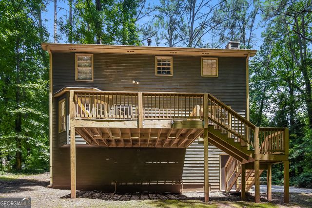 3801 Stonewall Drive NW, Kennesaw, GA 30152