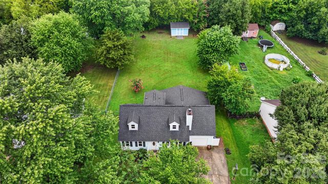 3550 Farm Lake Drive SW, Concord, NC 28027