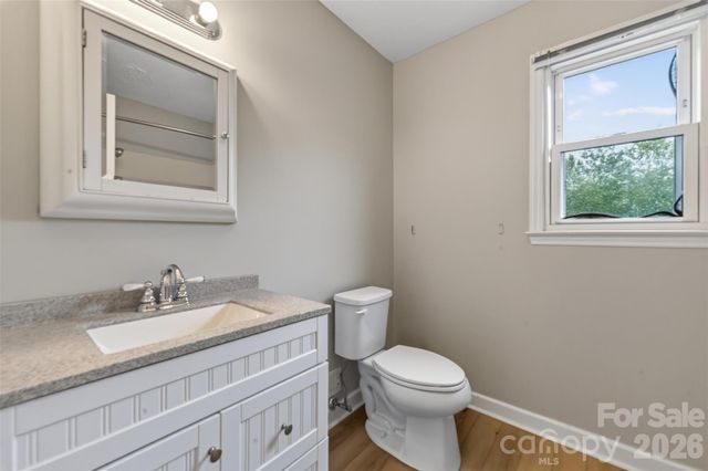 3550 Farm Lake Drive SW, Concord, NC 28027