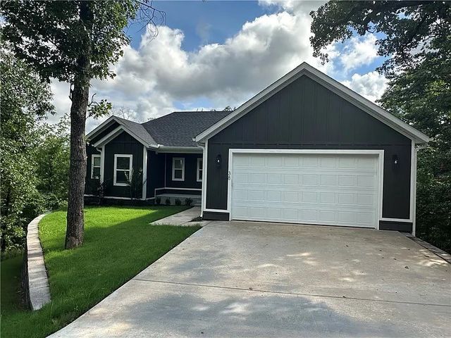 38 Ramsey Drive, Bella Vista, AR 72714