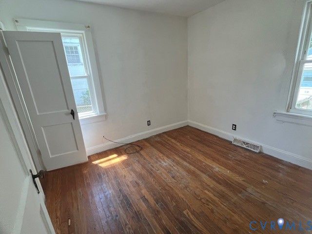424 Elm St, Petersburg, VA 23803