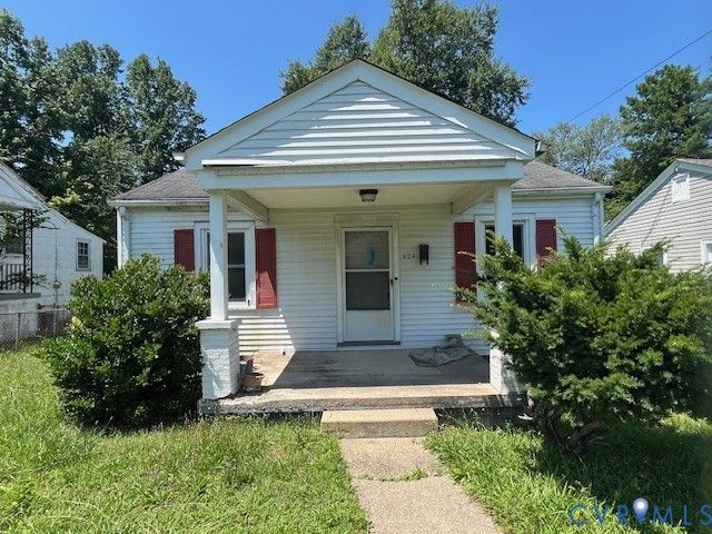 424 Elm St, Petersburg, VA 23803
