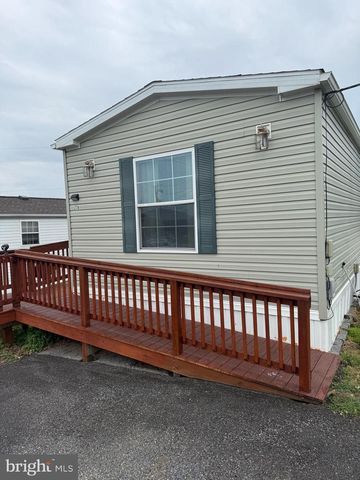 278 PFAUTZ HILL RD, Stevens, PA 17578