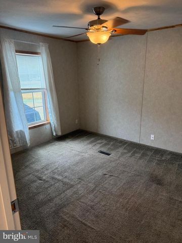 278 PFAUTZ HILL RD, Stevens, PA 17578