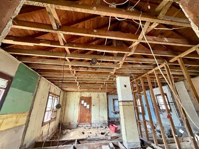 842 S Curry Street, West Plains, MO 65775