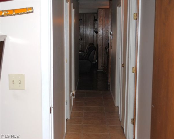 5743 Mills Creek Lane, North Ridgeville, OH 44039