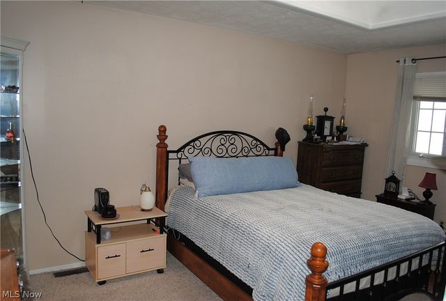 5743 Mills Creek Lane, North Ridgeville, OH 44039