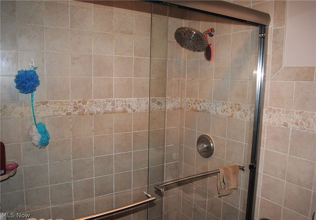 5743 Mills Creek Lane, North Ridgeville, OH 44039