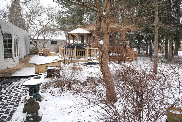 5743 Mills Creek Lane, North Ridgeville, OH 44039