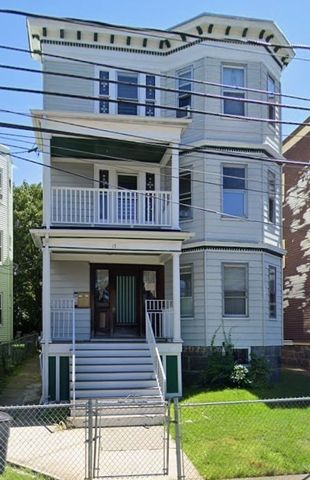 17 Dix St 3, Boston, MA 02122