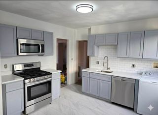 17 Dix St 3, Boston, MA 02122