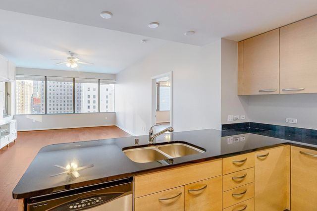 1200 Main Street, Dallas, TX 75202