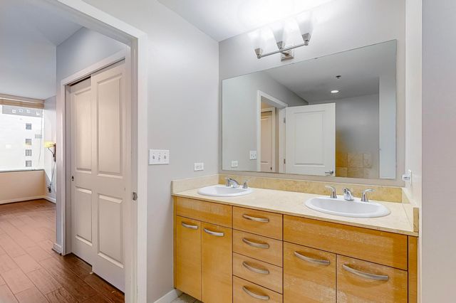 1200 Main Street, Dallas, TX 75202