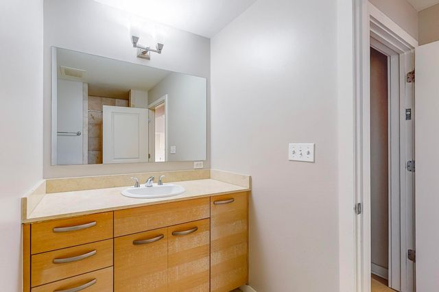 1200 Main Street, Dallas, TX 75202
