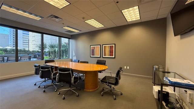 1200 Main Street, Dallas, TX 75202