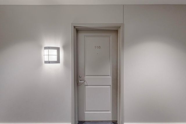 1200 Main Street, Dallas, TX 75202