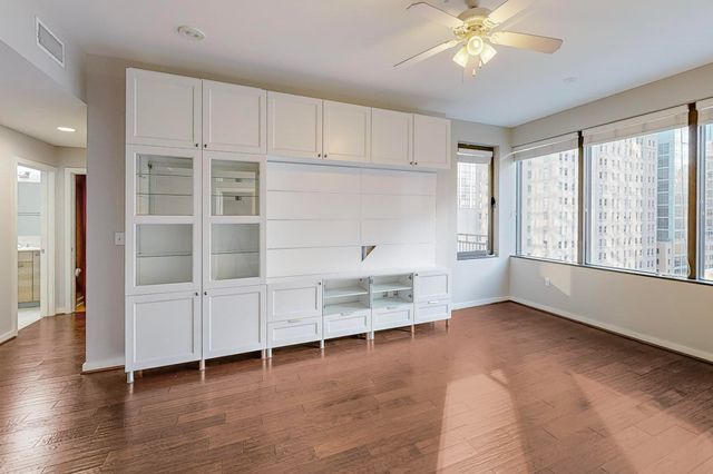 1200 Main Street, Dallas, TX 75202