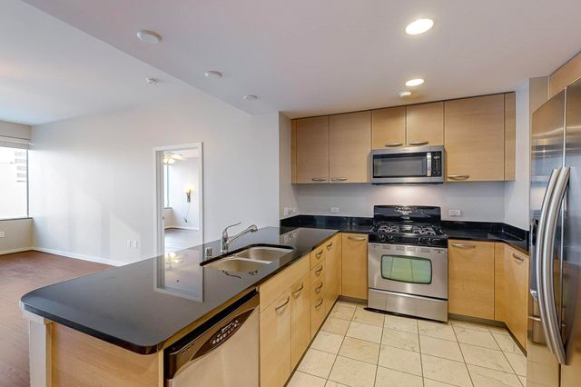 1200 Main Street, Dallas, TX 75202