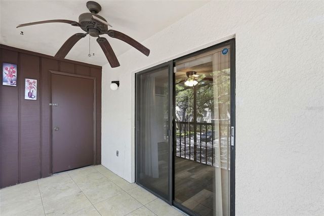 11709 RAINTREE VILLAGE BOULEVARD C, Temple Terrace, FL 33617