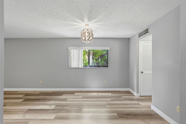 11709 RAINTREE VILLAGE BOULEVARD C, Temple Terrace, FL 33617
