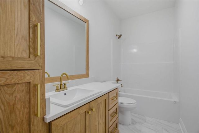 222 Jones Road, Lake Charles, LA 70611