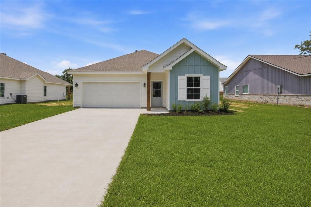 222 Jones Road, Lake Charles, LA 70611