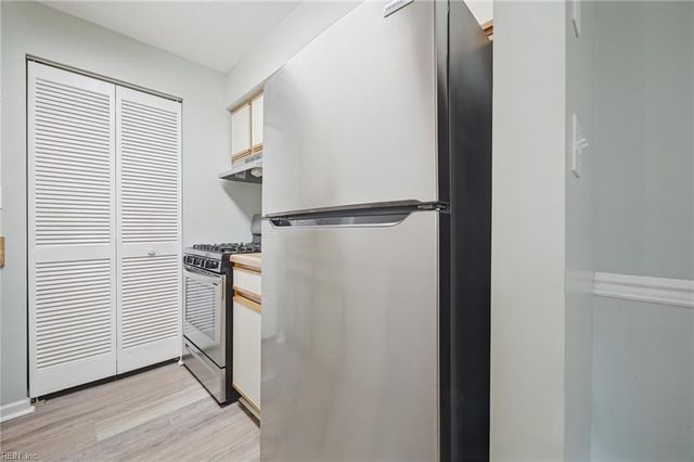 12632 Daybreak CIR, Newport News, VA 23602