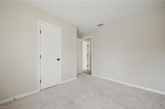 12632 Daybreak CIR, Newport News, VA 23602