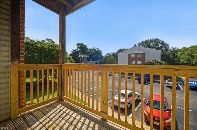 12632 Daybreak CIR, Newport News, VA 23602