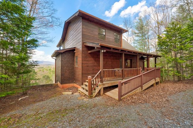 425 Rhonda Lane, Mineral Bluff, GA 30559