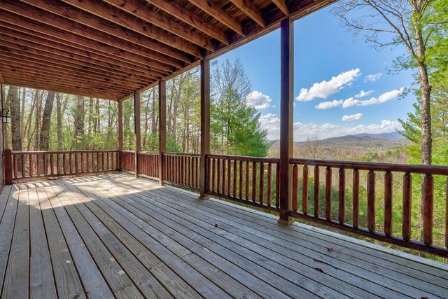 425 Rhonda Lane, Mineral Bluff, GA 30559