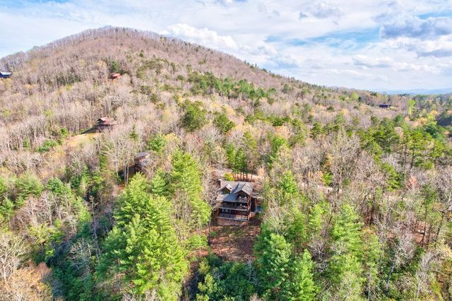 425 Rhonda Lane, Mineral Bluff, GA 30559