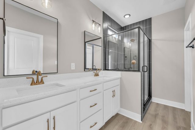 109 Cottage Ln, Clarksville, TN 37043