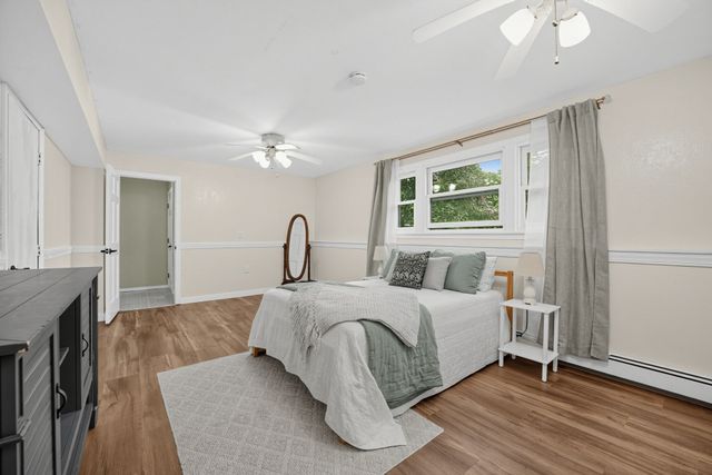 21 Andrew Cir, Stoughton, MA 02072